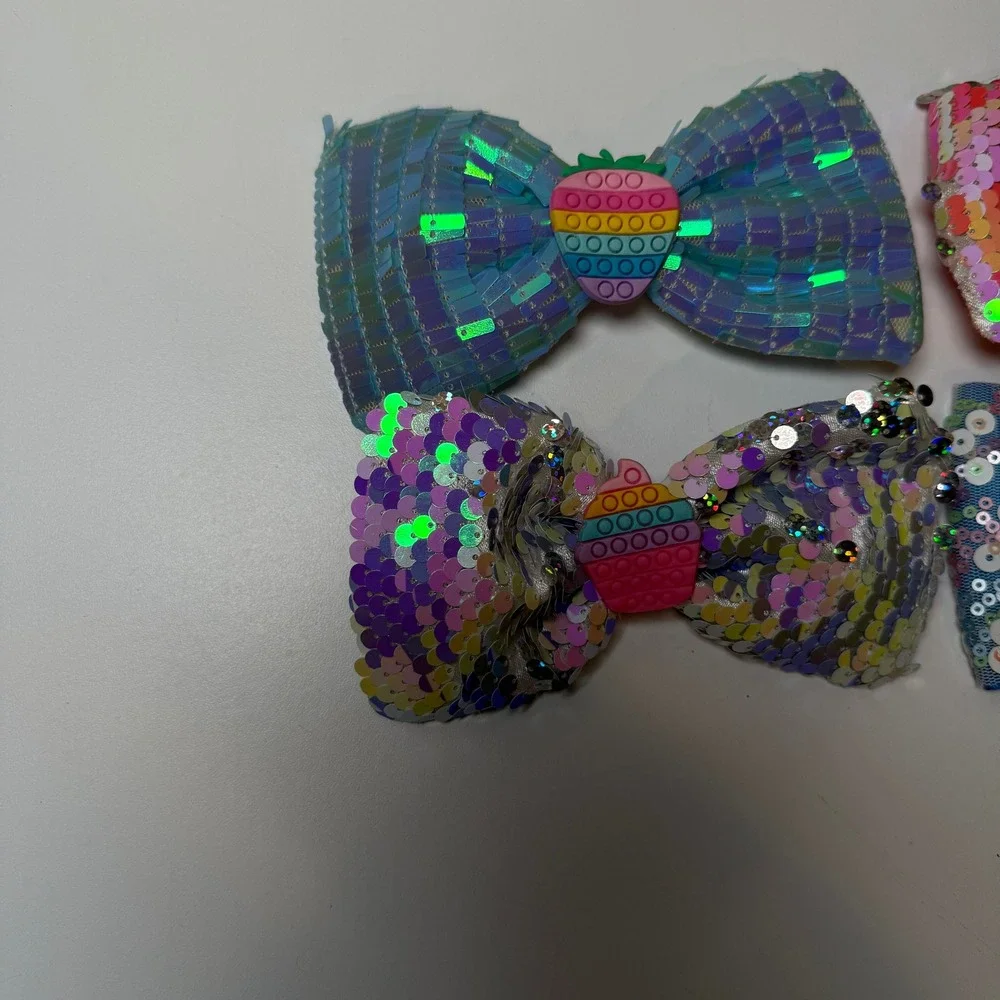Kids Sequin Bow Hair‎ Clips Pop It Strawberry Design Set of 4